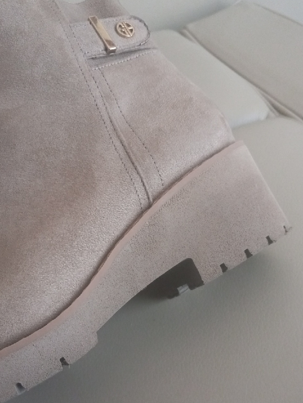 Giani Bernini Light Taupe Suede Wedge Ankle Boots Size 6.5M - Picture 7 of 14